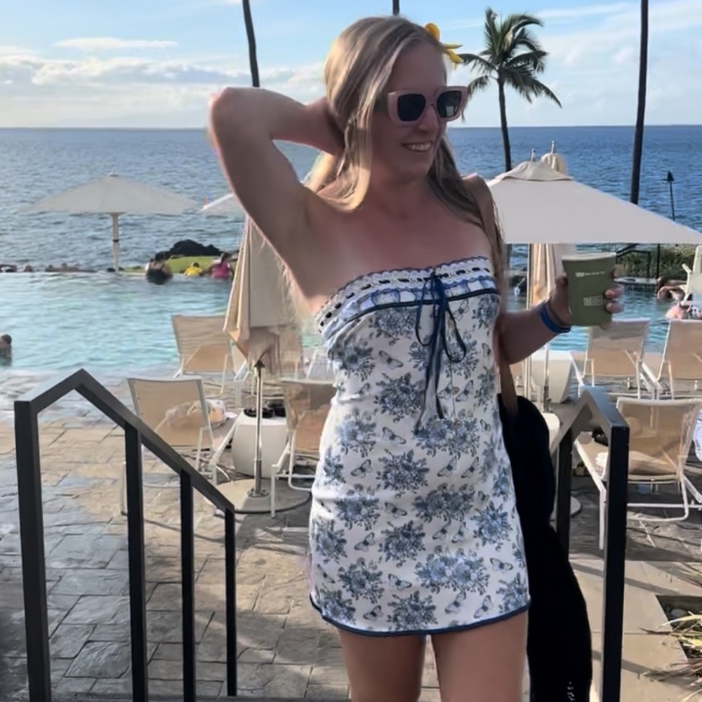 Commense Strapless Dress with Blue Floral Design